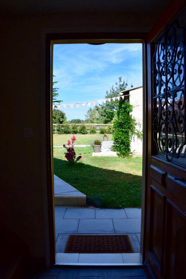 Libellule Bed & Breakfast Coussac-Bonneval Exterior foto